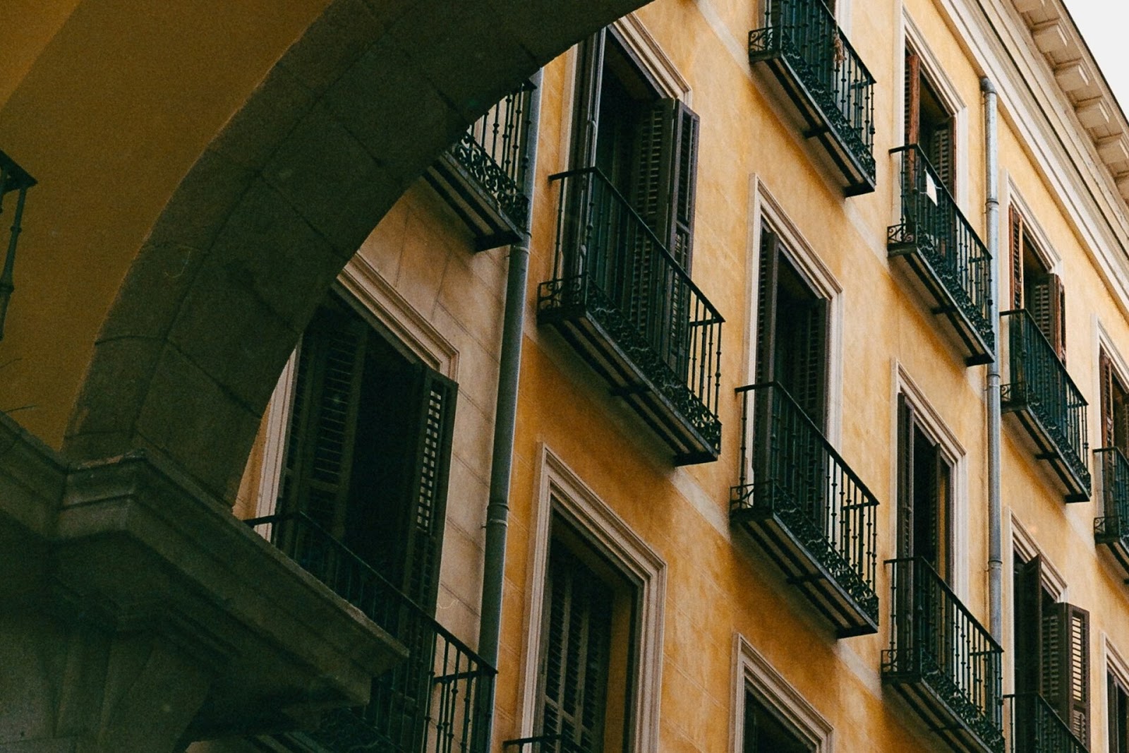 modern juliet balcony
