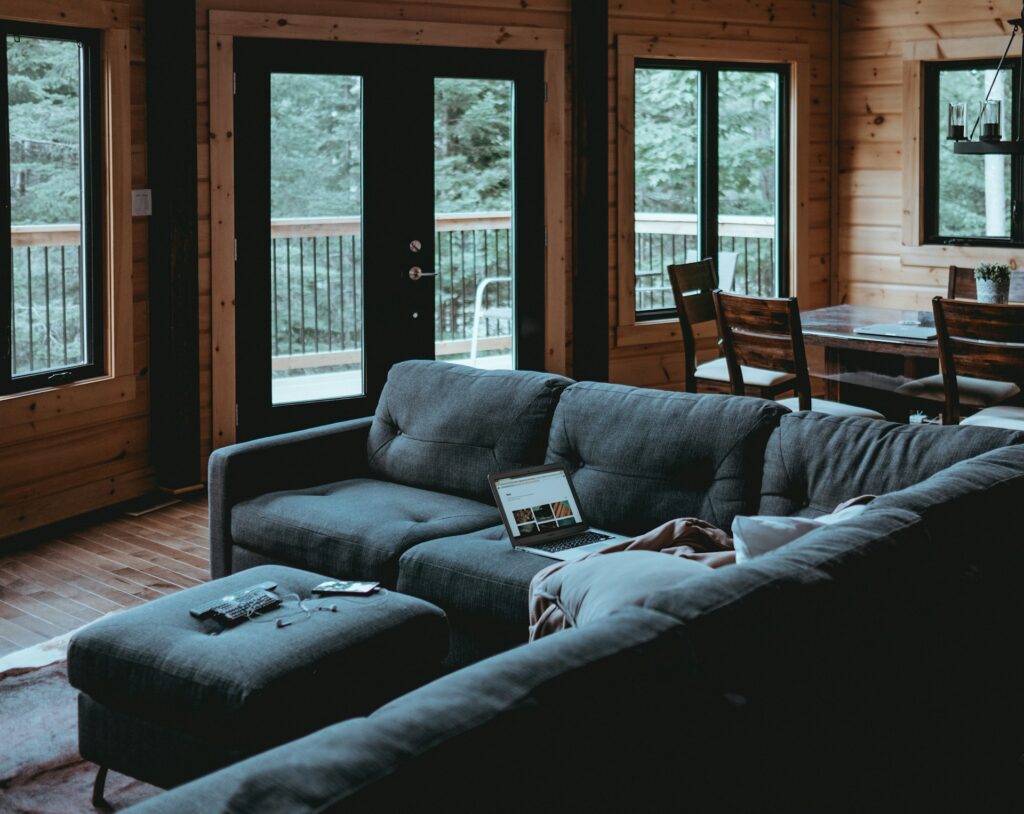 peaceful closed layout interior