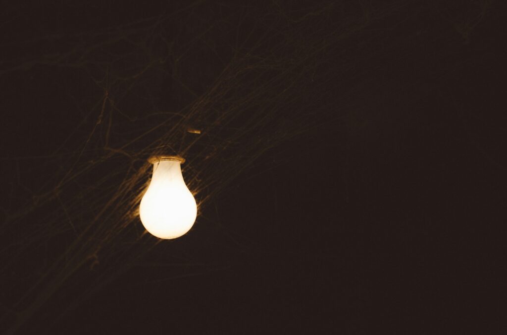 dim light due to a failing 3 way switch