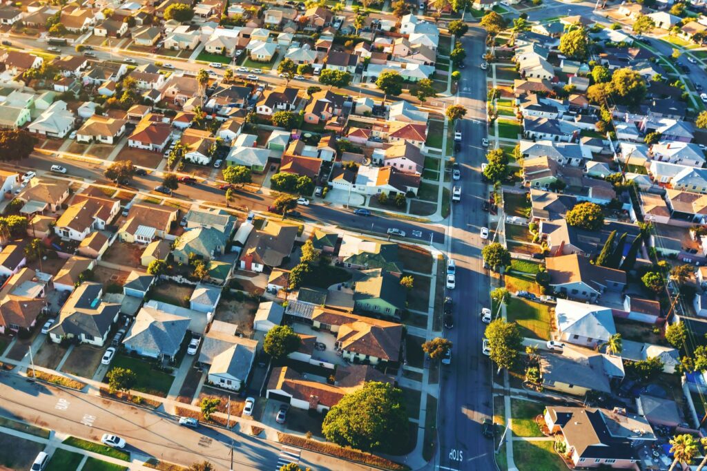 the cost of living in a los angeles neighborhood