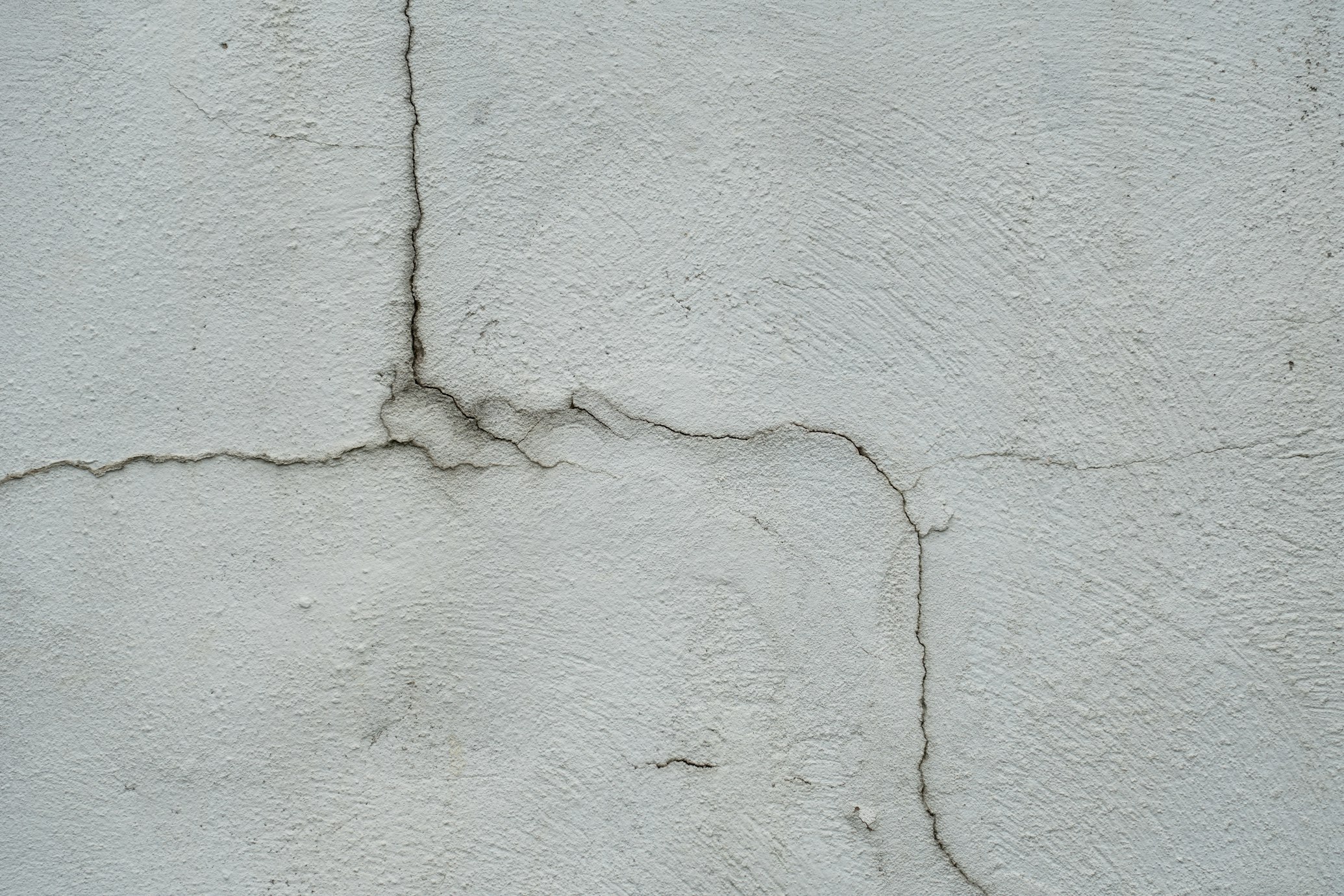crack on wall