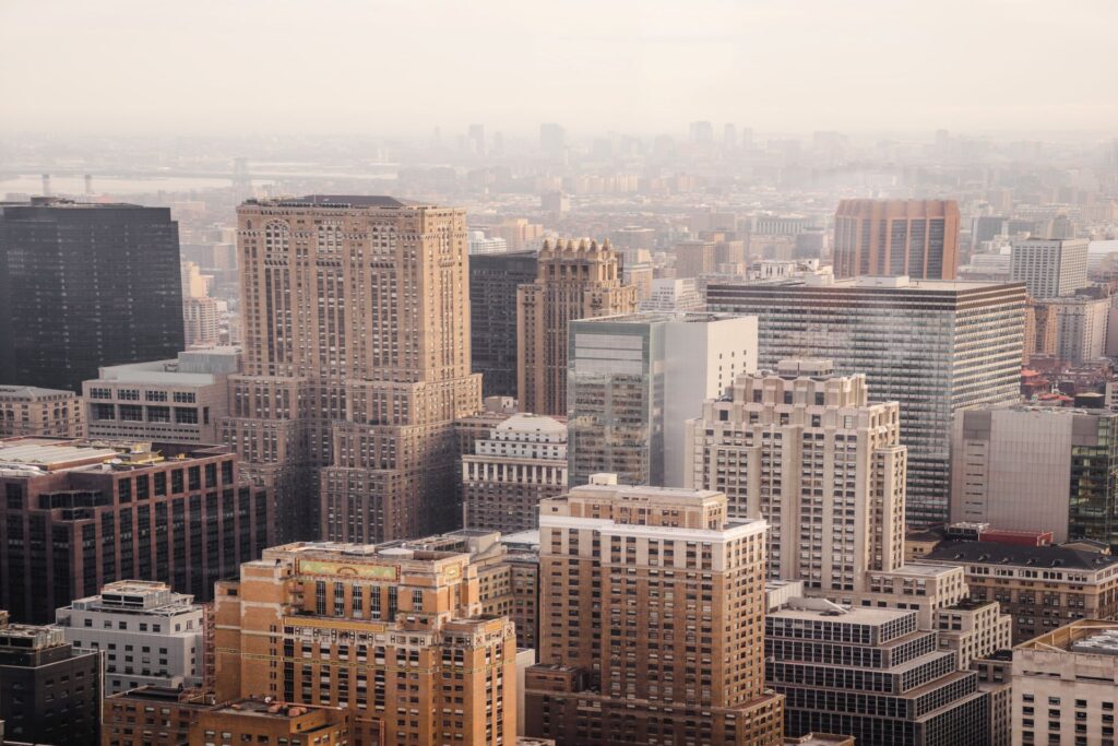 skyline of the best cities for jobseekers
