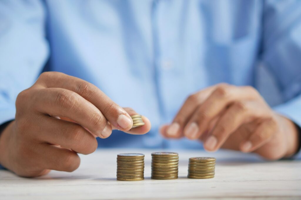 man budgeting for rent