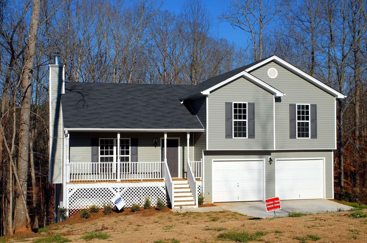 a split level house in the fall