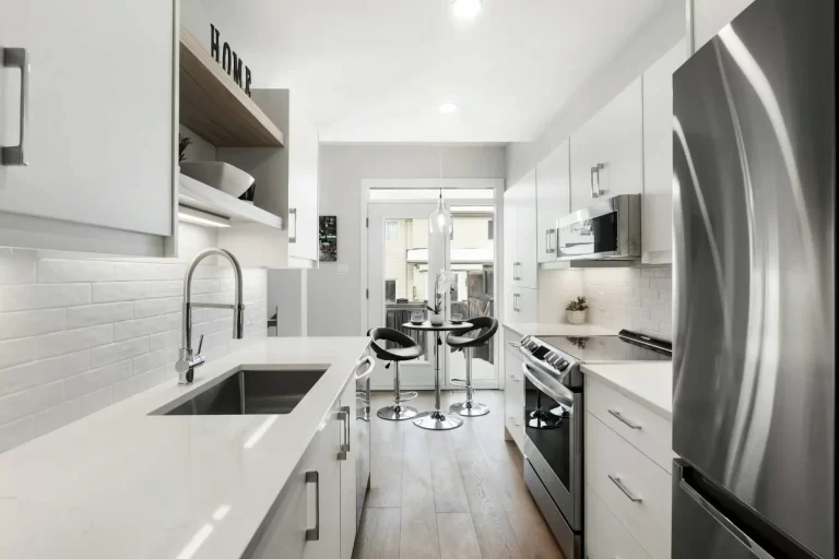 Are Designers Still Using the Kitchen Triangle Rule in 2026?
