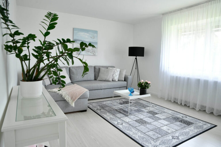 The Bachelor Apartment Setup That Says New Chapter, Not Divorce Disaster