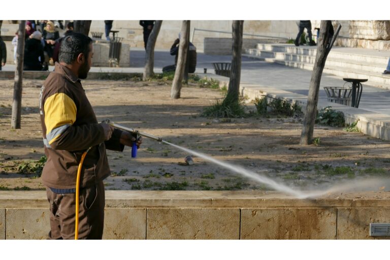 5 Unique Uses of a Power Washer