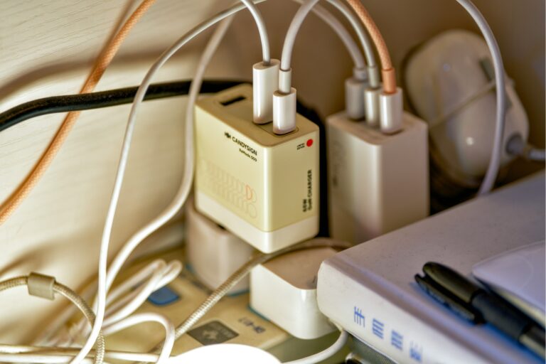 11 Clever Hidden Charging Station Ideas for Every Room