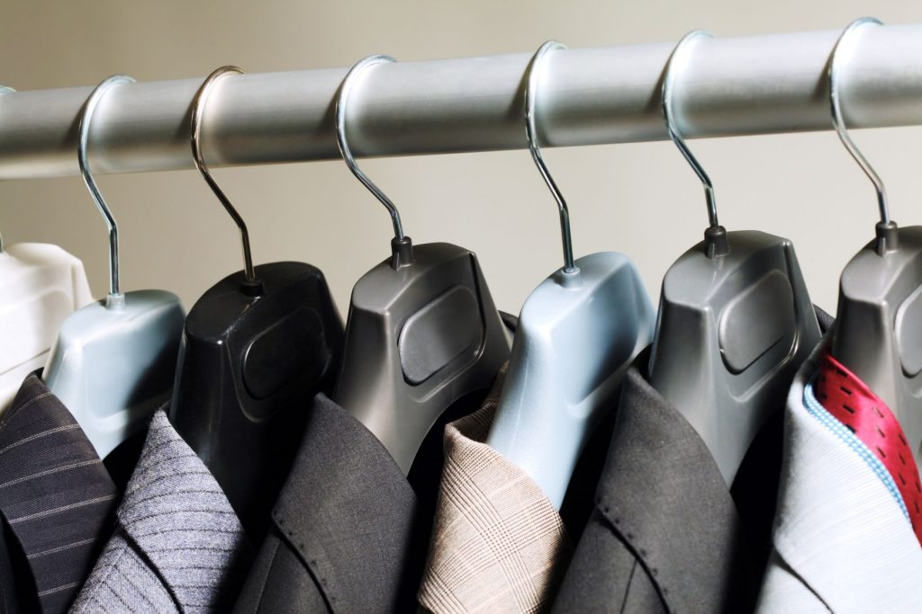 declutter your closet to get your house ready to resell