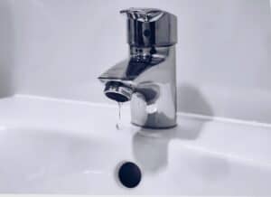 sink leakage from a dripping tap