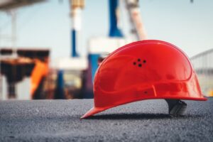 construction career quiz - a construction helmet