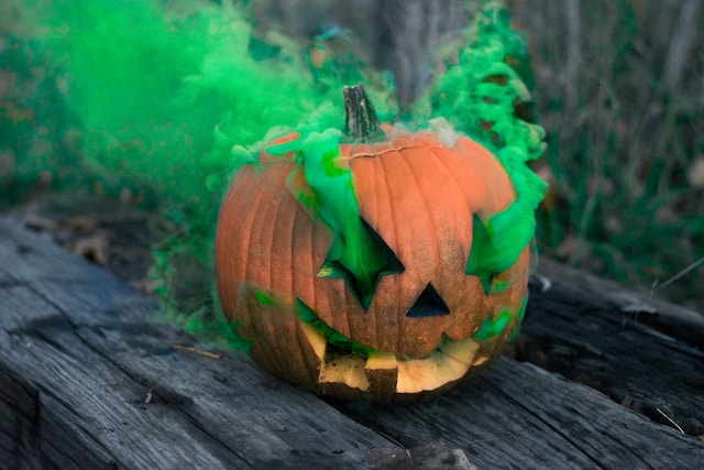 pumpkin carving ideas - a smoking carved pumpkin