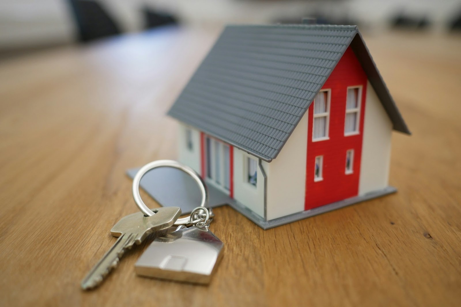 mini house and keys