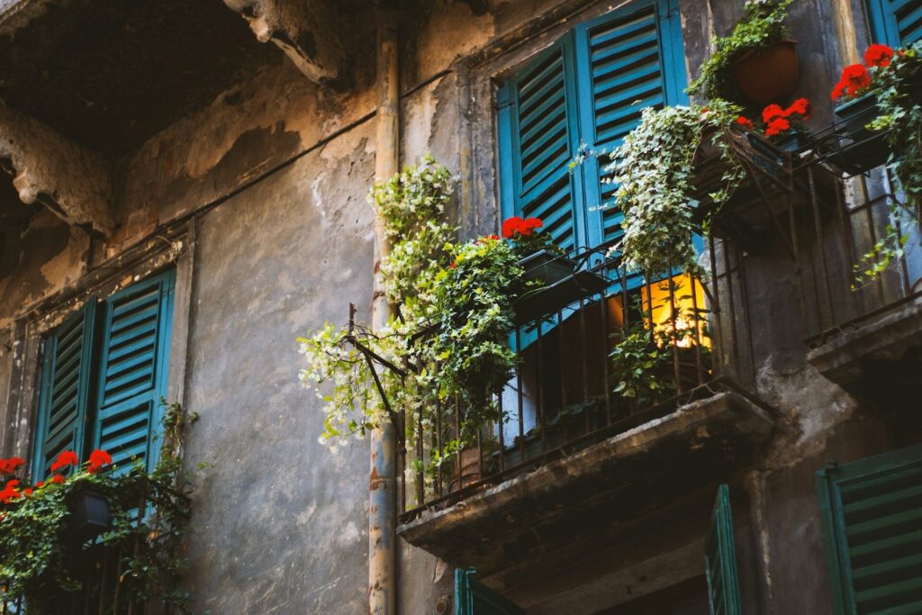 old juliet balcony