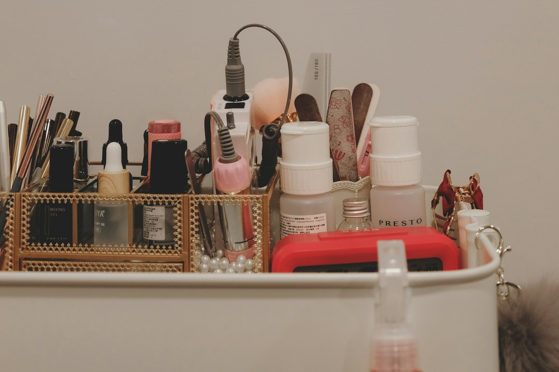 makeup organizers