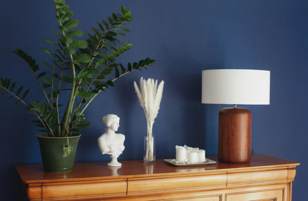 Discover the best cordless lamps for creating ambience in your home.